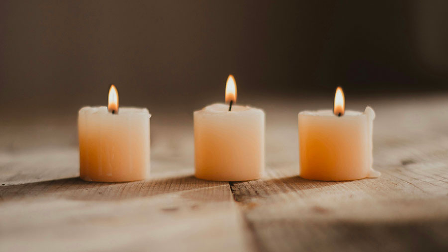 12 26 Mdm Onction Divine W