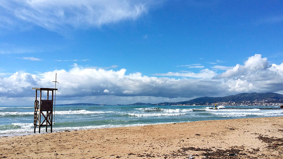 08 14 Mdm Marcher Sur Les Eaux W