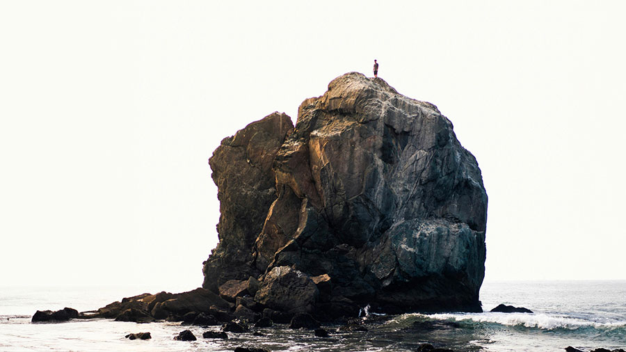 12 07 Mdm Ecoutez Moi W