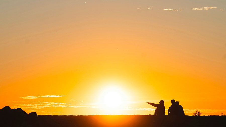 02 26 Mdm Il Le Conduisit Vers Jesus W