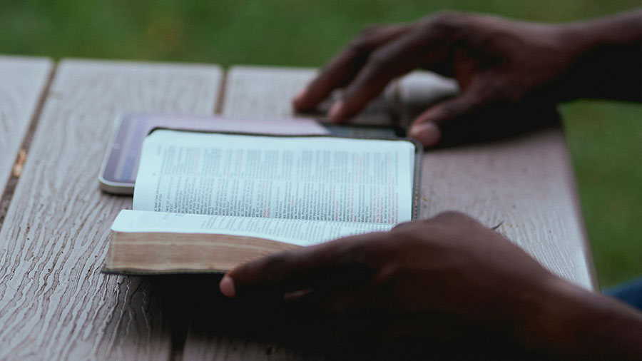 04 03 Mdm Messagers Evangile W