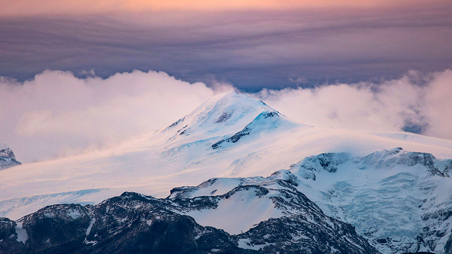 11 30 Mdm Attendez Dieu W