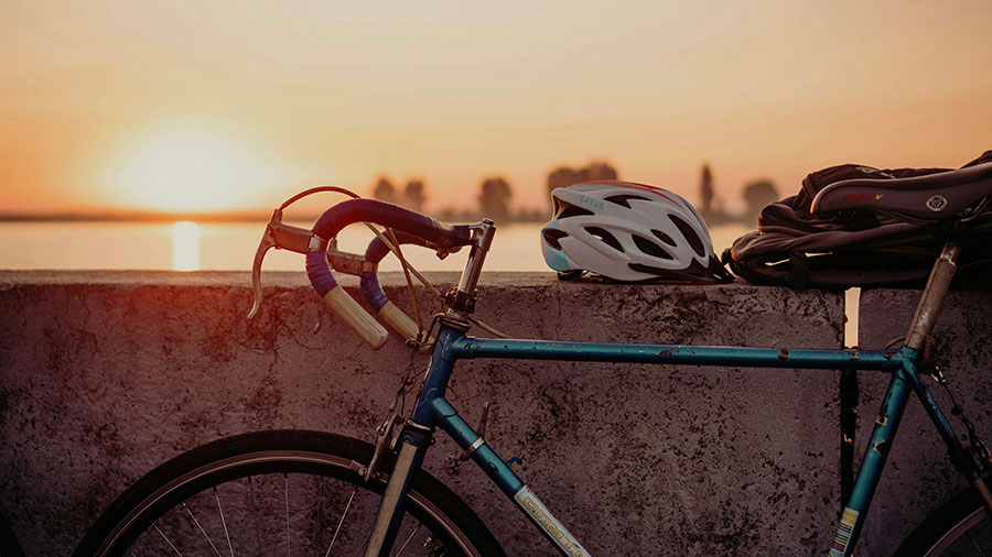 04 05 Mdm Casque Du Salut W