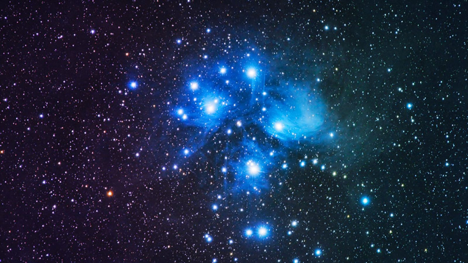 Magnifique photo de l’amas d’étoiles des Pléiades
