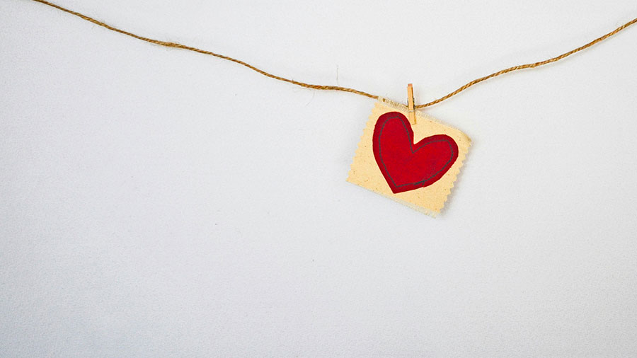 09 06 Mdm Pensees Du Coeur W