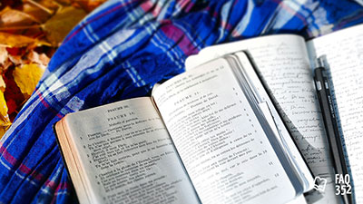 Comment étudier la Bible pour mieux connaître Dieu